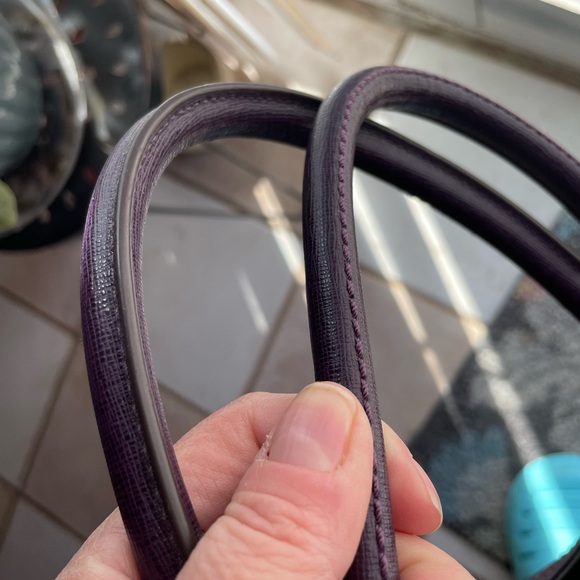 Coach purse,EUC - Picture 5 of 10